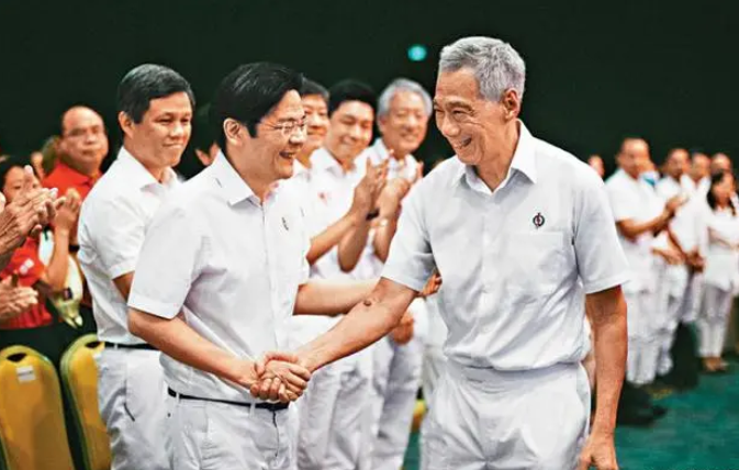 李顯龍交棒黃循財