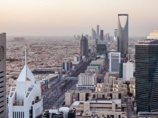 新能源企業(yè)出海中東，迪拜公司注冊攻略